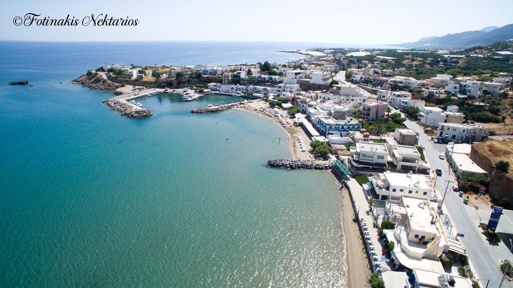 Palmira Apartments Makrýgialos Eksteriør billede